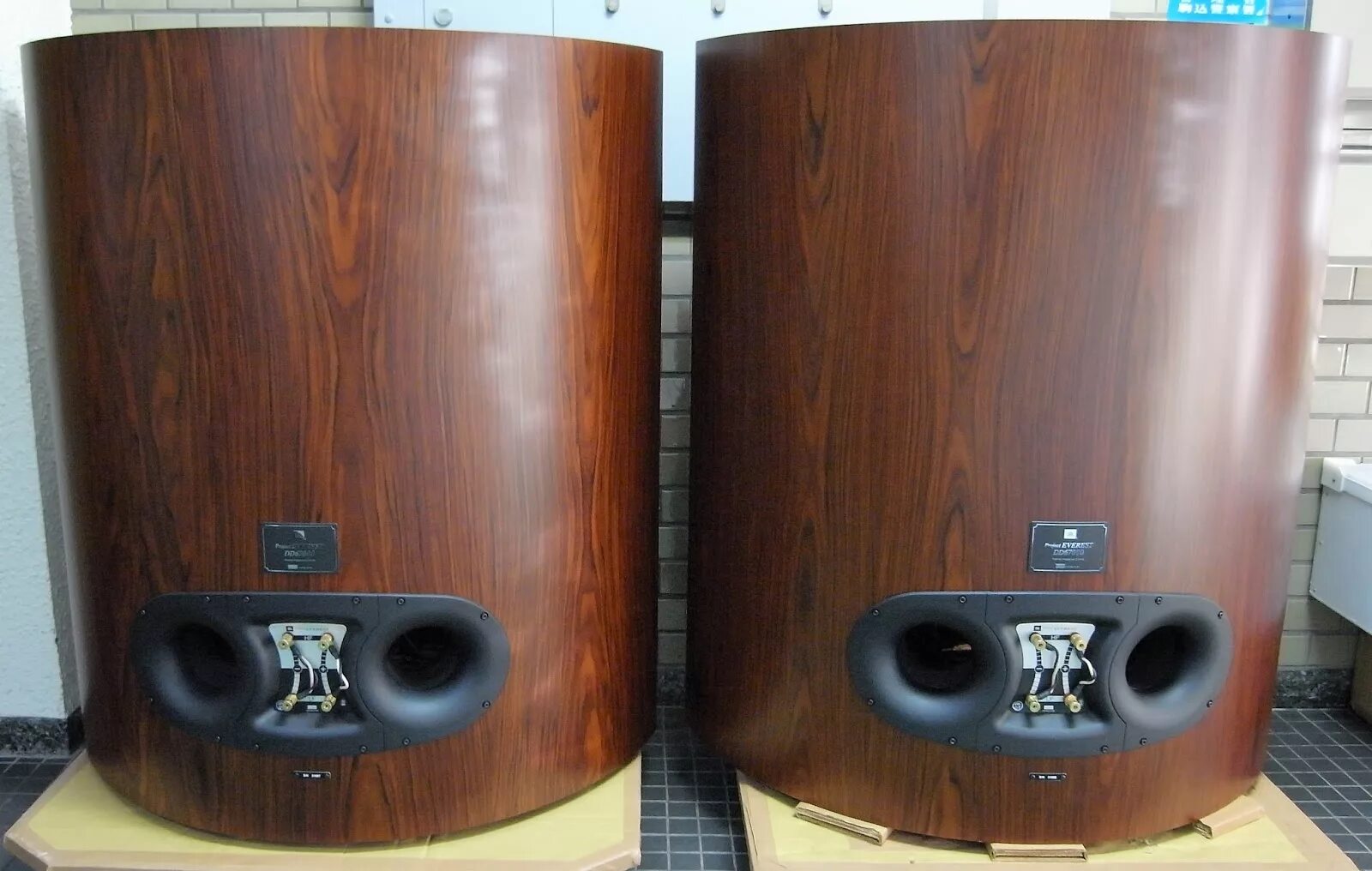 С 6 67000 7000. Jbl dd67000. jbl everest dd67000. jbl everest 67000. jbl synthesis everest dd67000.