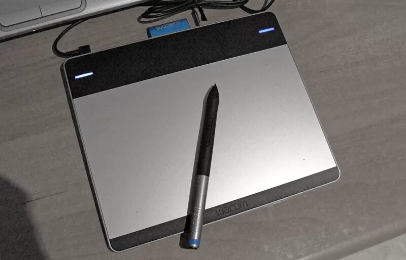 Лучший графический планшет для осу. Планшет для osu. Планшет для osu. Наклейки на графический планшет аниме. Графический игровой планшет для осу.