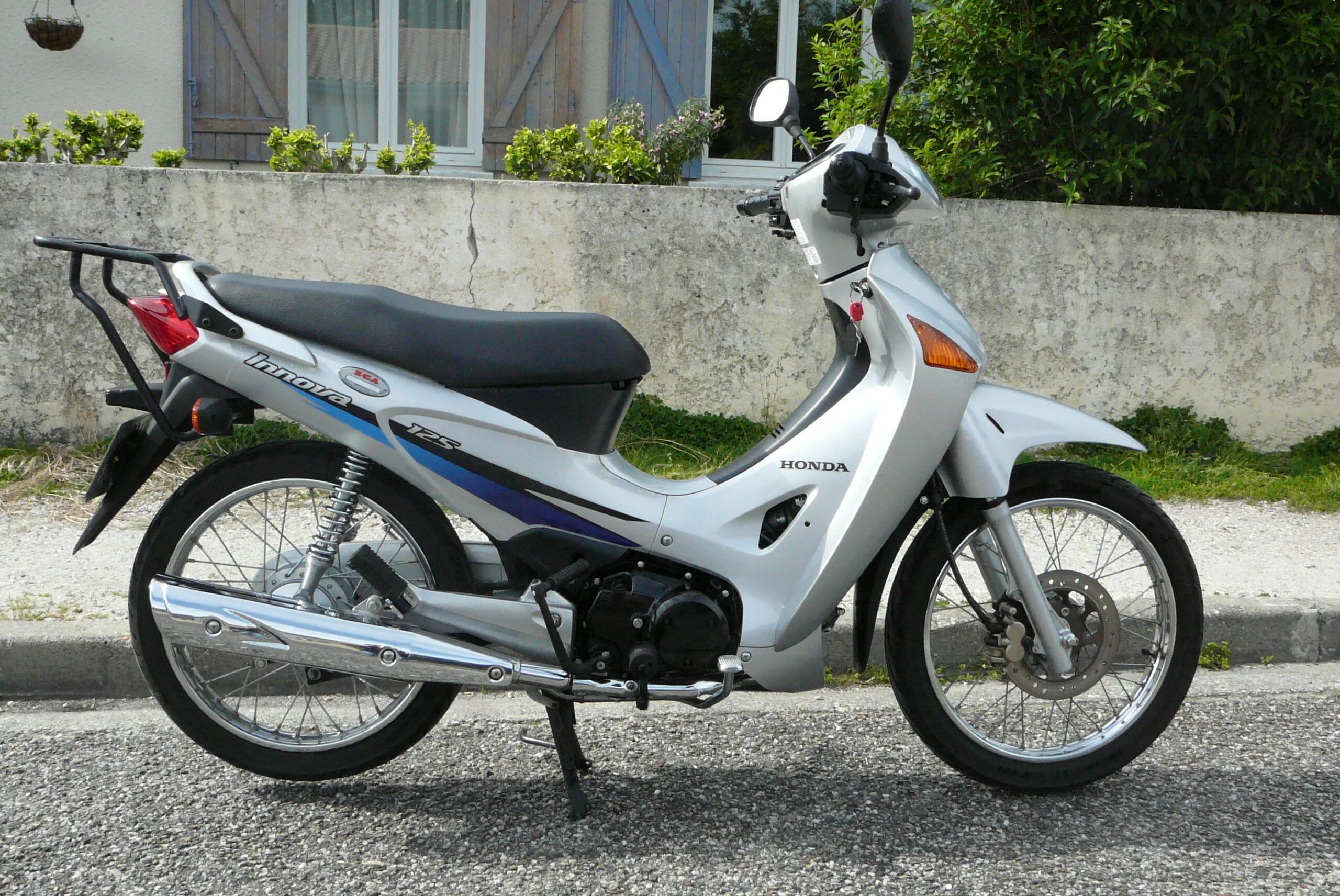 Kw 125/lama 120. Honda innova anf125. Honda wave 125i. Хонда пума мопед. Honda innova 125.