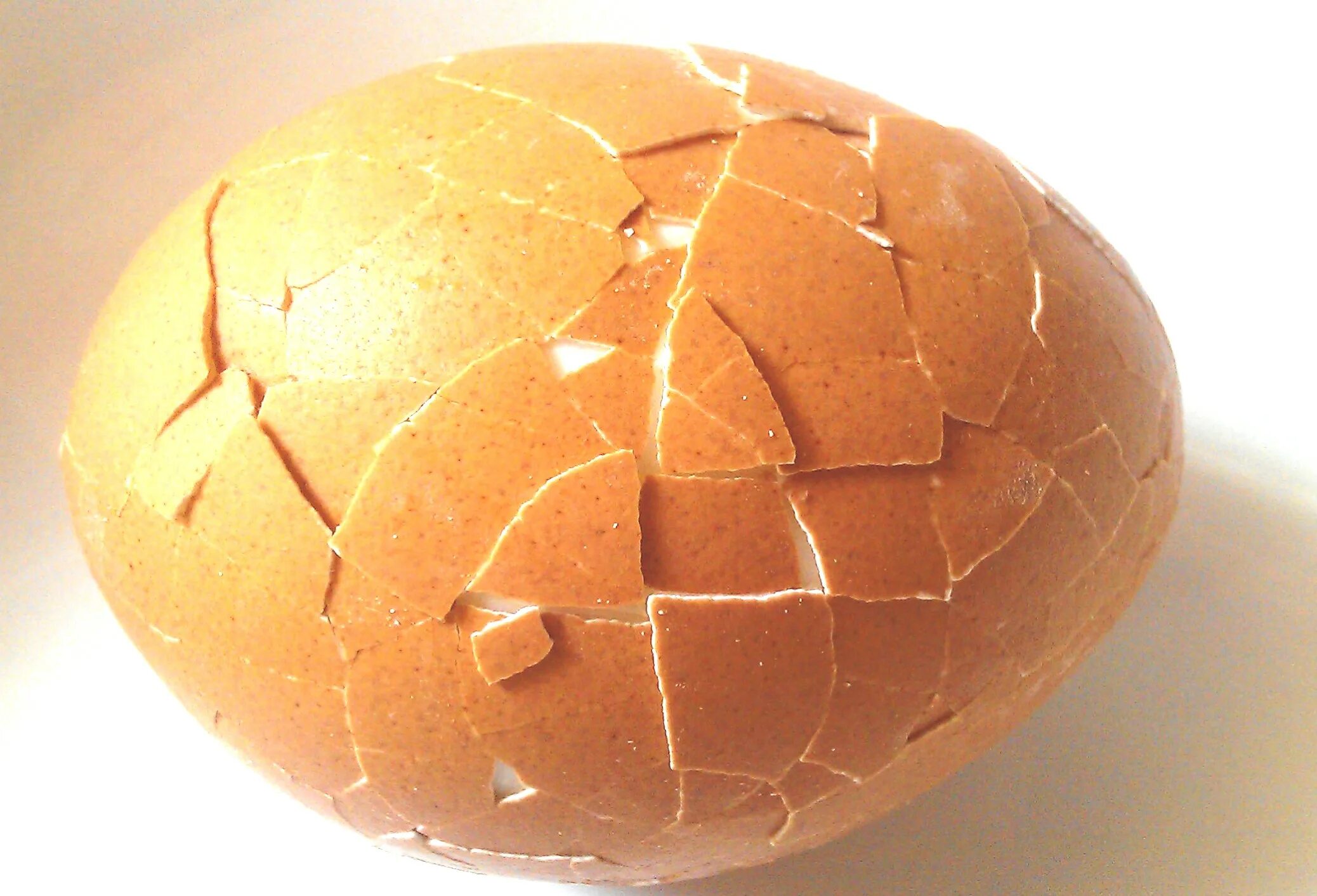 Cracking eggs