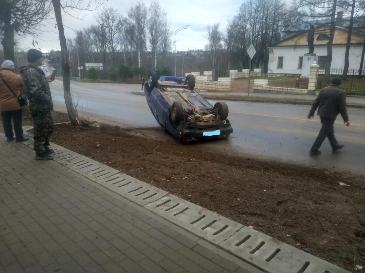 Пьяных сбежал. Происшествия в г.Старица.