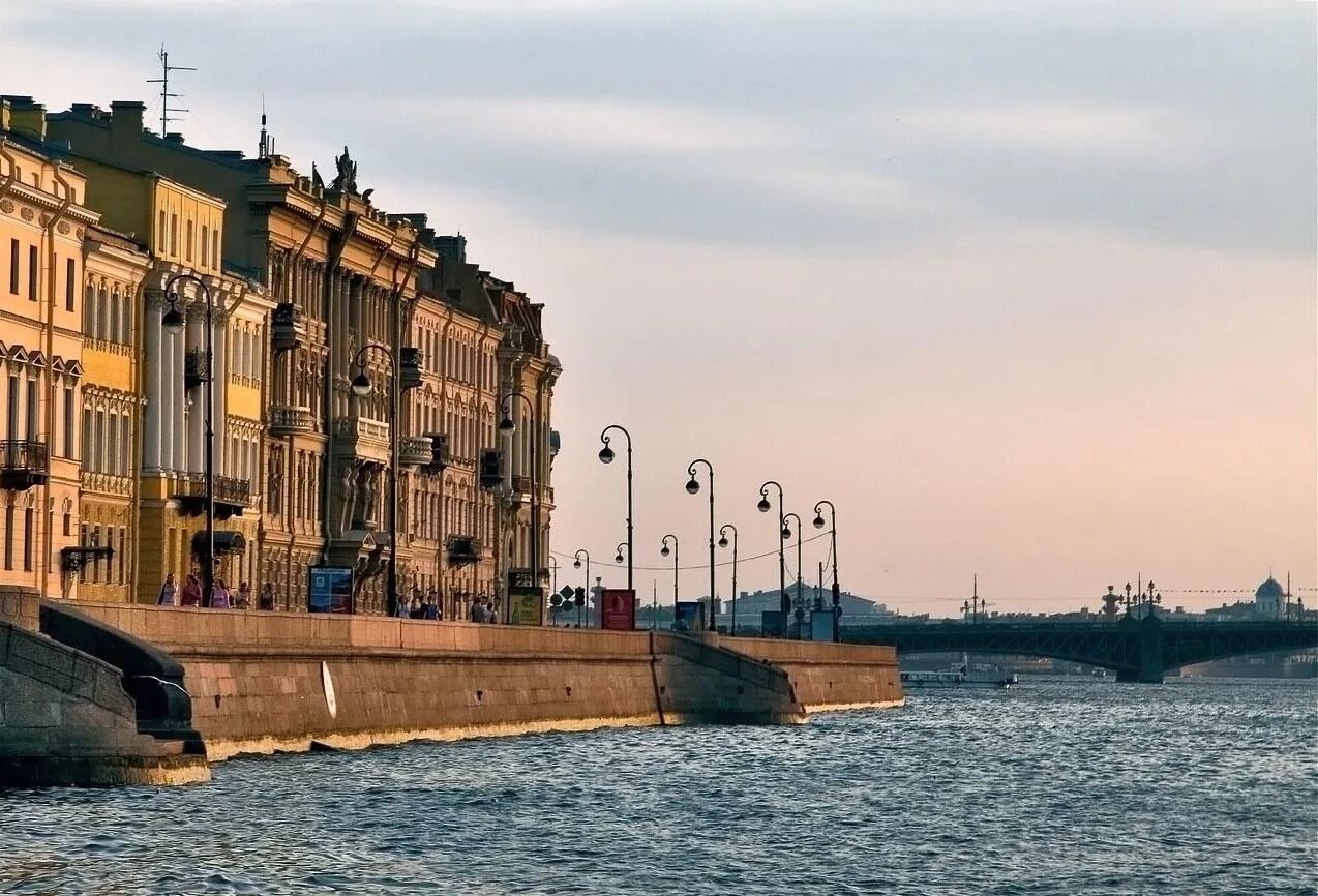 Набережная Кутузова Санкт-Петербург. Дворцовая набережная Невы в Санкт-Петербурге. Набережная Кутузова Ленинград.