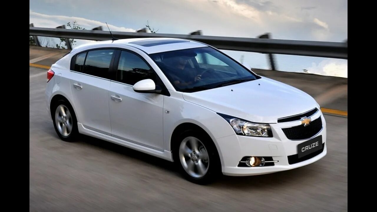 Chevrolet Cruze хэтчбек 2010. Chevrolet Cruze хэтчбек 2015. Шевроле Круз белый 2015. Chevrolet Cruze 2013 хэтчбек. Шевроле хэтчбек 2014