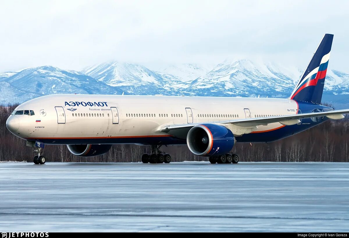 Боинг 777 300 er Аэрофлот. Boeing 777 3m0 er Аэрофлот. Su1714 Boeing 777-300er. Самолет Боинг 777 300 Аэрофлот.