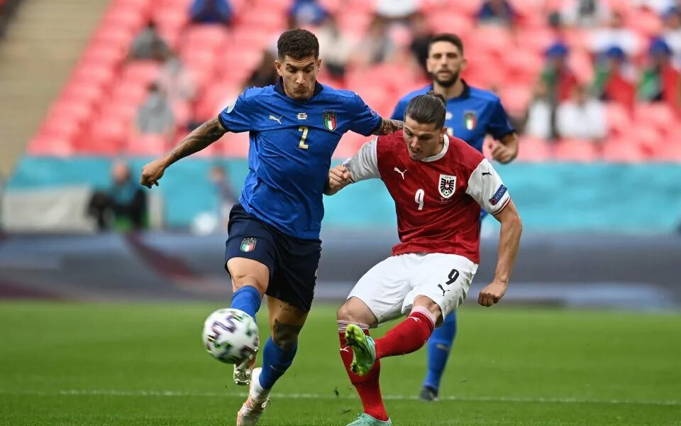 Италия евро 2020. Чемпионат испании италии англии. Кьеллини чемпион италии. Пенальти англия италия евро 2020. Chiesa евро 2020.