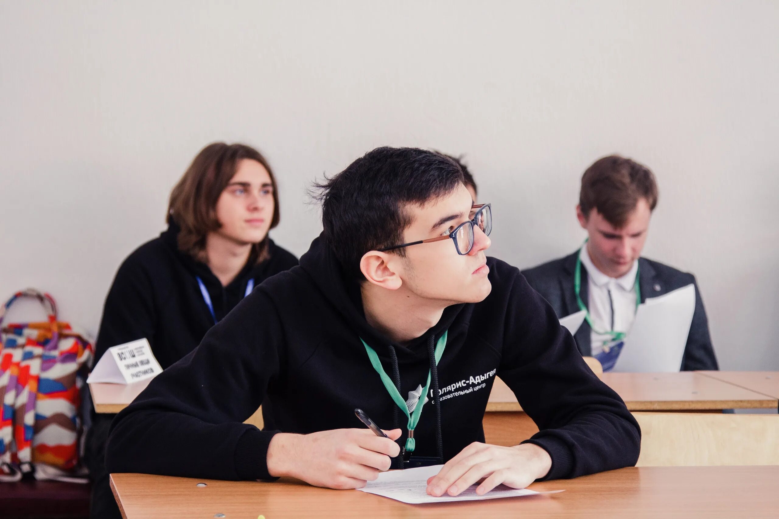 республика адыгея наука и образование. республика адыгея наука и образование. образование. одаренные дети адыгеи. технопарк майкоп.