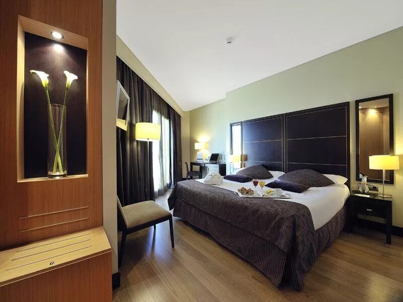 Новый год в гостинице барселона. Eurostars. Eurostars 4. Executive floor в гостинице. Booklet hotel.
