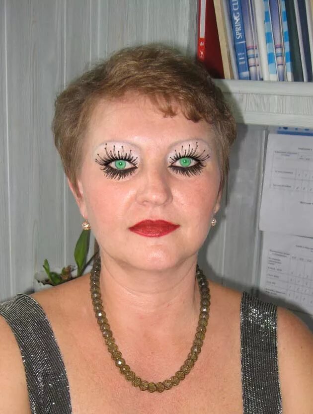 анжелика волкова модель. классический вечерний макияж. макияж для пожилых женщин. вечерний макияж для женщины 50 лет.