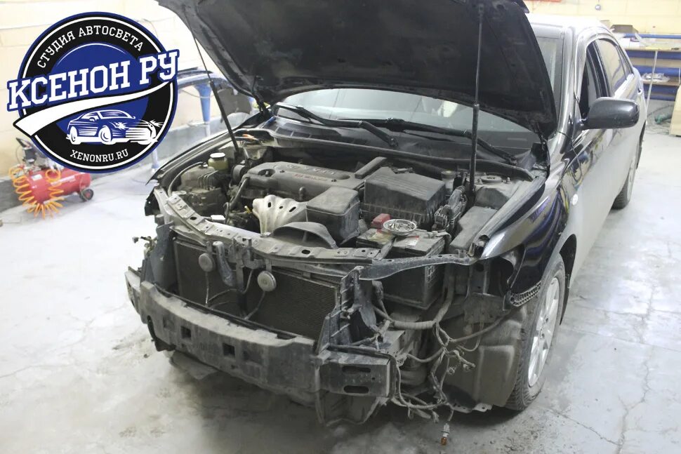 Как снять бампер камри 70 Неоновые Led катафоты в задний бампер Toyota Camry (XV50), 2,5 л, 2013 года тю