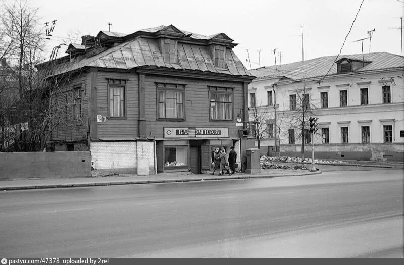 Панорама: Бакунинский, торговый центр, ул. Бакунина, 29, Пенза - Яндекс Карты