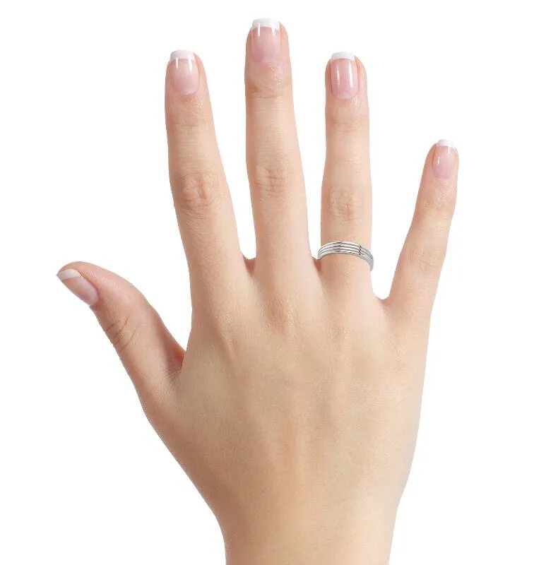 кольцо 4 мм на пальце. кольцо 4мм. кольцо 3 мм. кольцо 4мм. плоские обручальные кольца на руке.