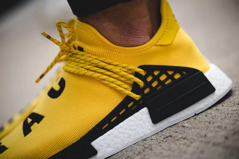 Adidas nmd pharrell williams human race. Adidas human race pharrell williams. Adidas nmd human race. Кроссовки human race желтые. Кроссовки adidas pharrell x billionaire boys club x nmd human race trail 'blue plaid.