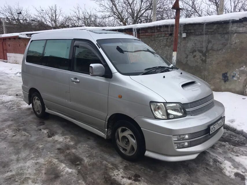 Тойота таун айс иркутск. Toyota Town Ace Noah. Тойота Таун айс Ноах 1999. Тойота Таун айс Ноах 1999 года. Тойота Таун айс 1999 года.