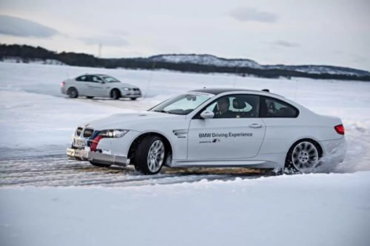 гонка бмв ауди кольцевая. Bmw m4 2000. бмв драйвинг экспириенс. Bmw driver. Bmw m driving experience.