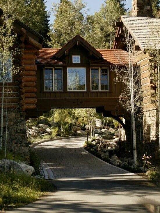 Unique home. Лесной дом рустикальный экстерьер. Стиль ранчо. Ранчо в американском стиле. Ранчо дом.