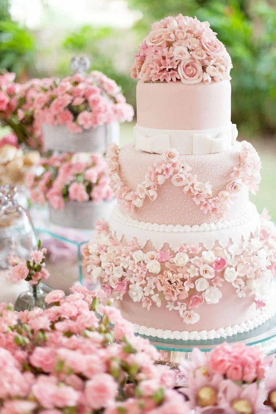 Красивые торты. Красивые Свадебные торты. Шикарный торт. Самые красивые торты. Фото розовых тортов