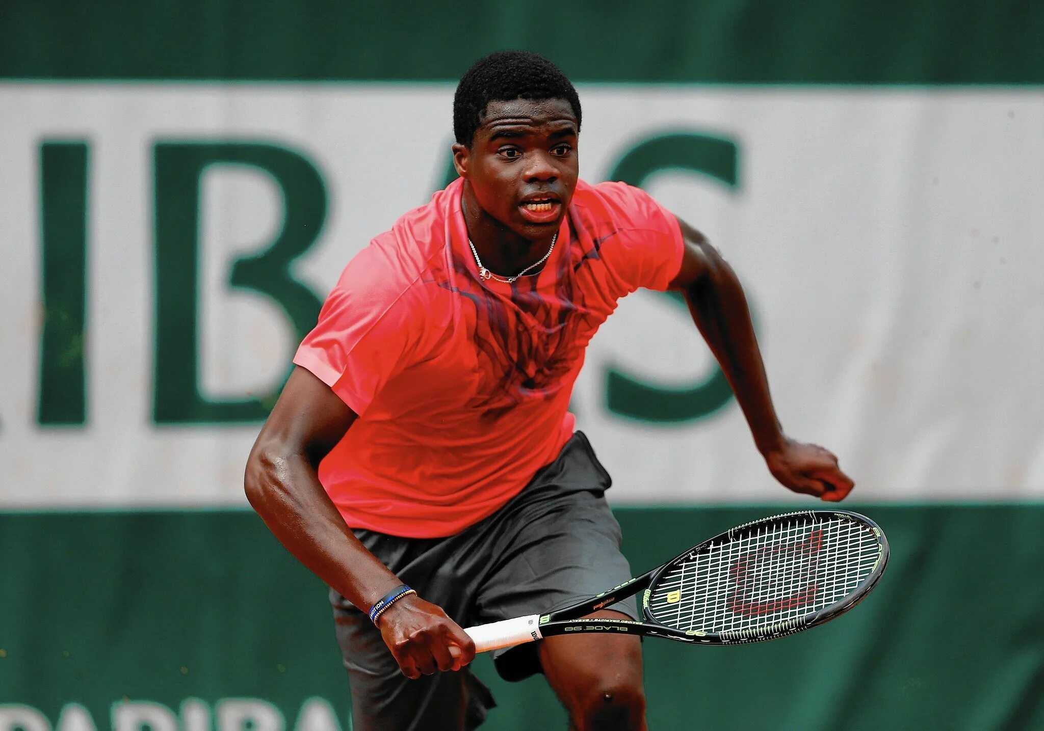 Junior tennis татьяна макарова. евгения бухарова теннис юниор. жан-мишель сэв теннис. алессандро думитраке теннис. пенг робинсон.