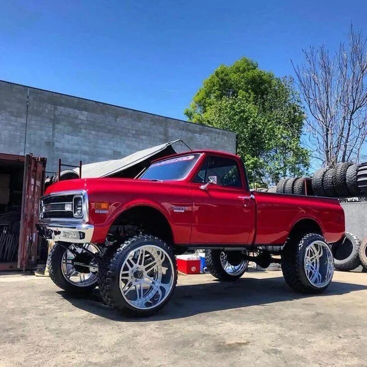 Chevrolet silverado 3500 off road. Dodge ram 1500 tuning. Ford f150 2 doors. Пикап тюнинг. Chevrolet c10 1967.