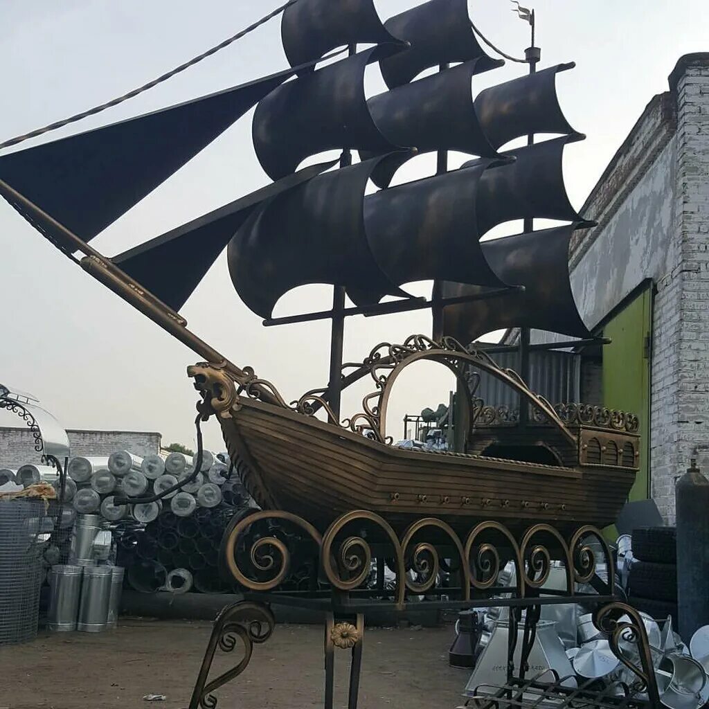 Мангал корабль своими руками из металла. Мангал вмф. Кованые корабли. Кованые корабли. Мангал корабль.