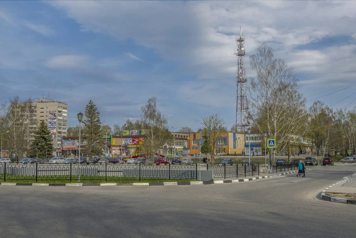 конаково центр. конаково достопримечательности. конаково города тверской области. центральная площадь конаково люки. конаково центральная площадь.