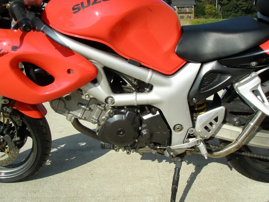 Suzuki SV 400. Suzuki модель: SV 400. Suzuki SV 400 2004.