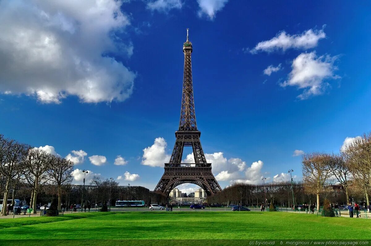Эйфель башня. Эйфелева башня в Париже. Эльфийская башня в Париже. Эльфовая башня э.