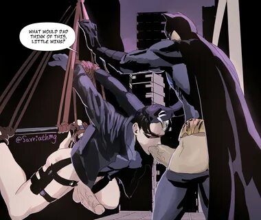 The new Batman teaching Red Hood a lesson 💖.