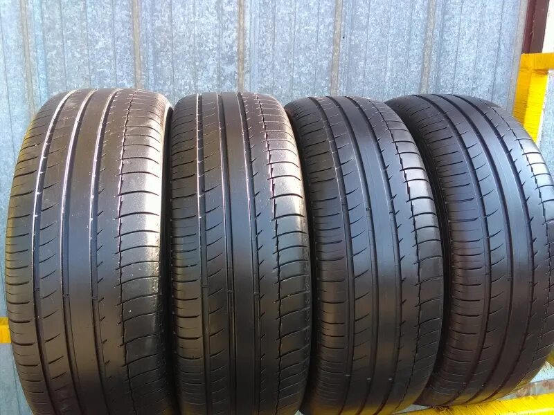 Резина michelin latitude sport. Michelin Latitude Sport 225/60 r18. 225 60 18 Michelin Latitude Sport 100h. 225 60 18 Michelin Latitude Sport. Мишлен 225/60 18.