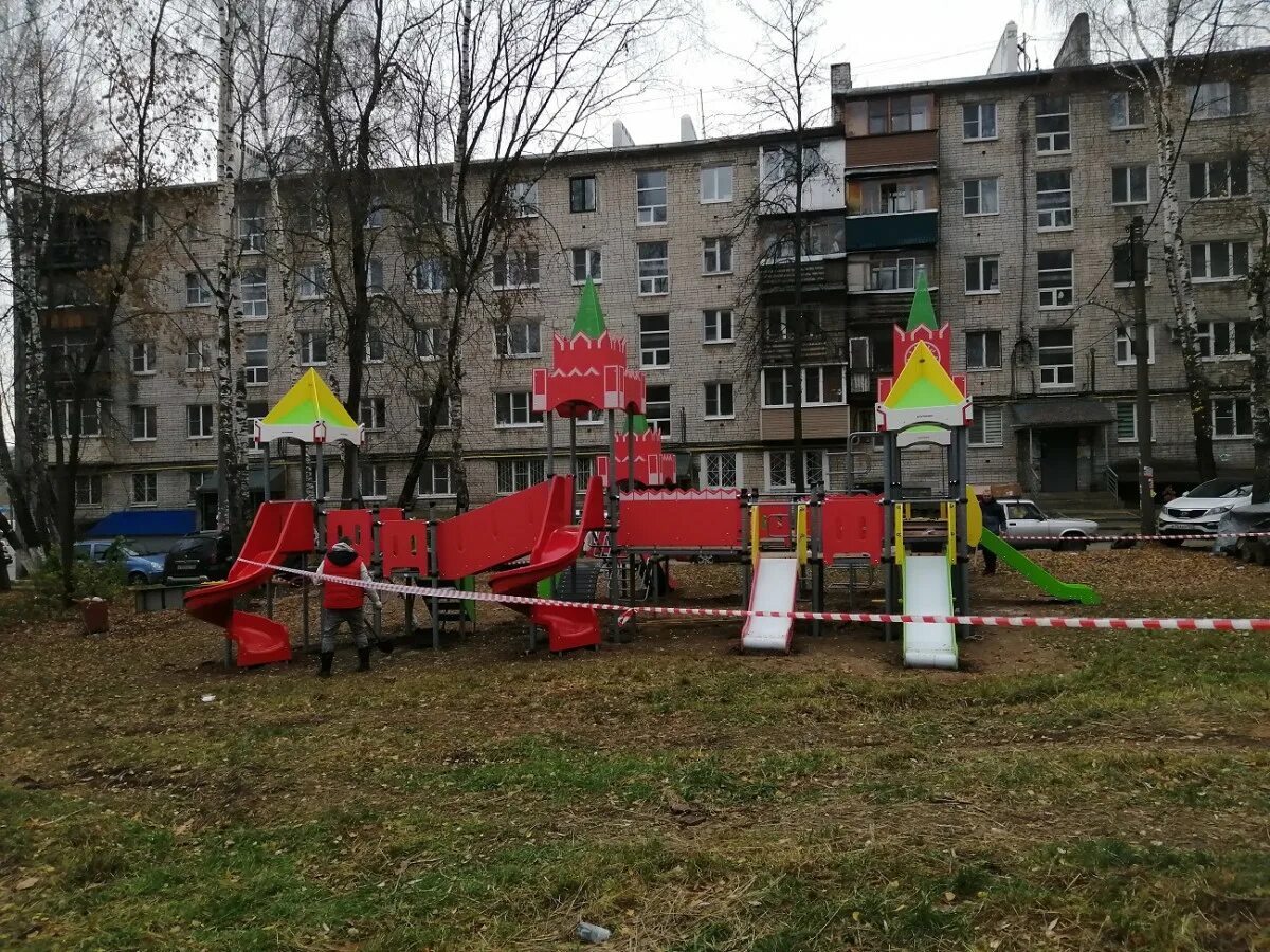 Городок когда появился. Улица Козицкого Нижний Новгород. Ул Козицкого 8 Нижний Новгород. Авдеевка детский городок. Улица Козицкого 6.