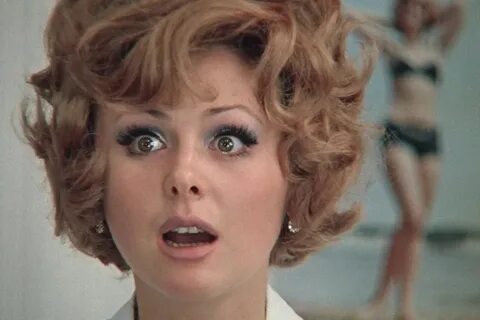 Anna Fox porno onlayn tomosha qilish