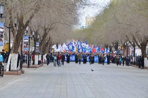 1 Мая Оренбург. Оренбург в мае. Площадь первое мая в Оренбурге. Улица 1 мая оренбург