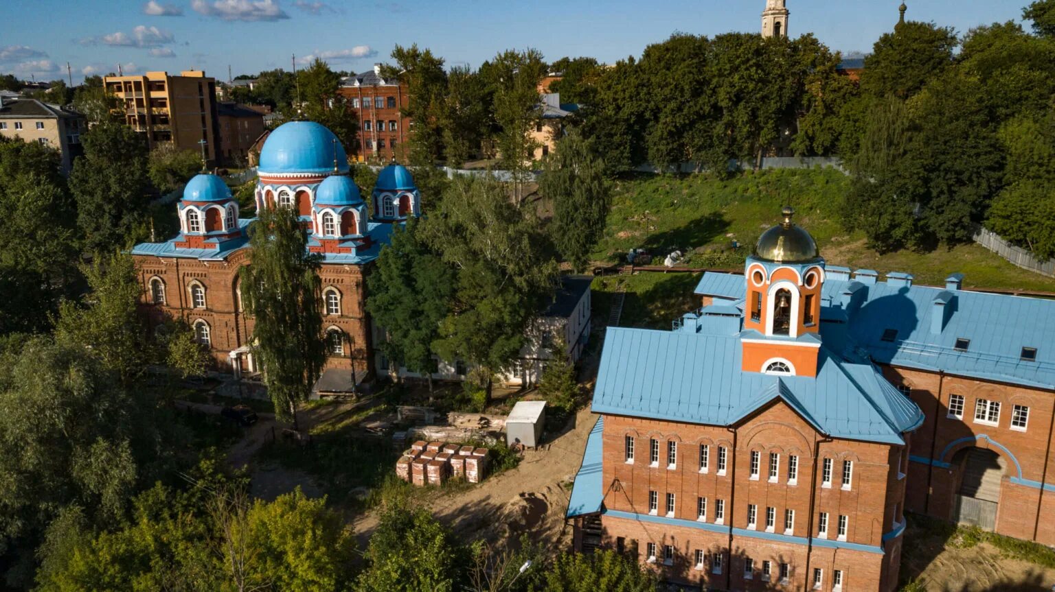 Казанский женский монастырь Калуга. Казанский женский монастырь, Калуга, монастырский переулок. Казанский девичий монастырь г Калуга. Куда сходить с ребенком в калуге