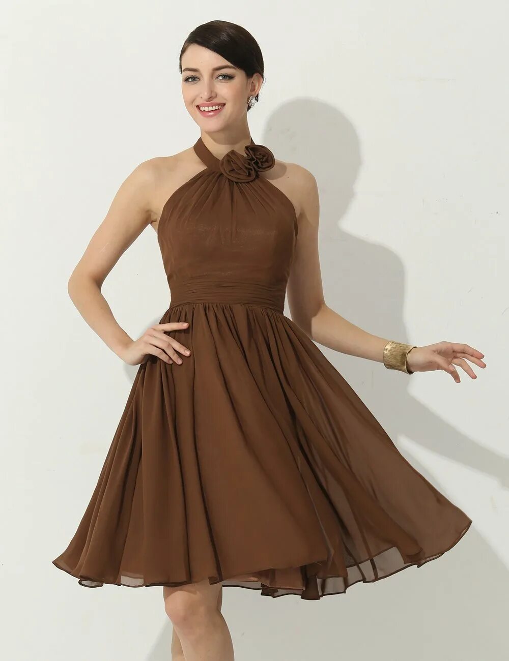платье женское коричневое. платье шоколадного цвета. платье цвета коричневый. платье коричневого цвета. платье коричневое.