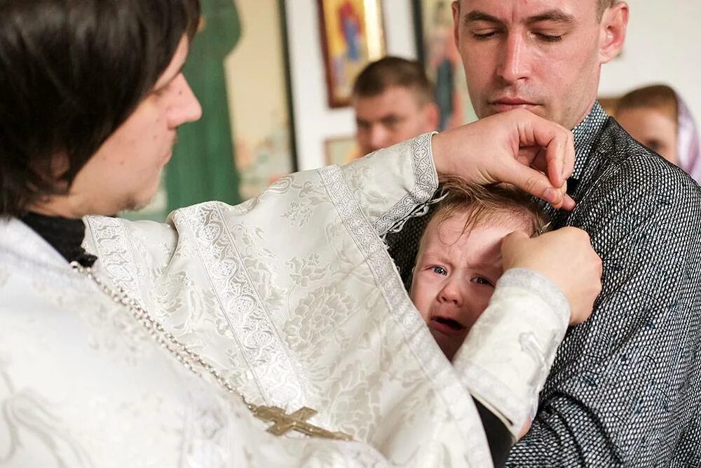 Может ли быть крестным двоих детей
