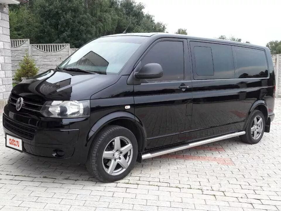 Т 5 купить бу. Volkswagen Multivan t5 Black. Фольксваген Транспортер т5 черный. Volkswagen Transporter т5 Лонг. Volkswagen Multivan t5 Рестайлинг.