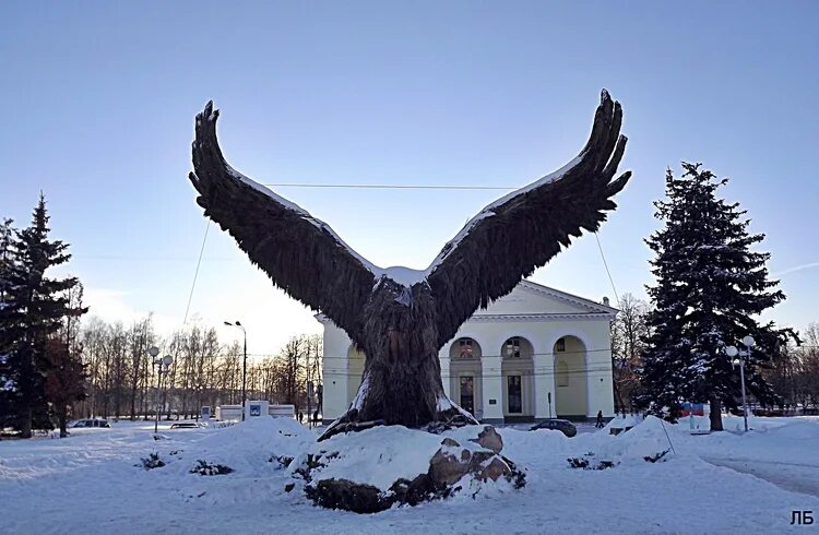 Горно-Алтайск. Памятник Орел. Ессентуки Орел памятник. Город Орел зима. Зима в Орле.