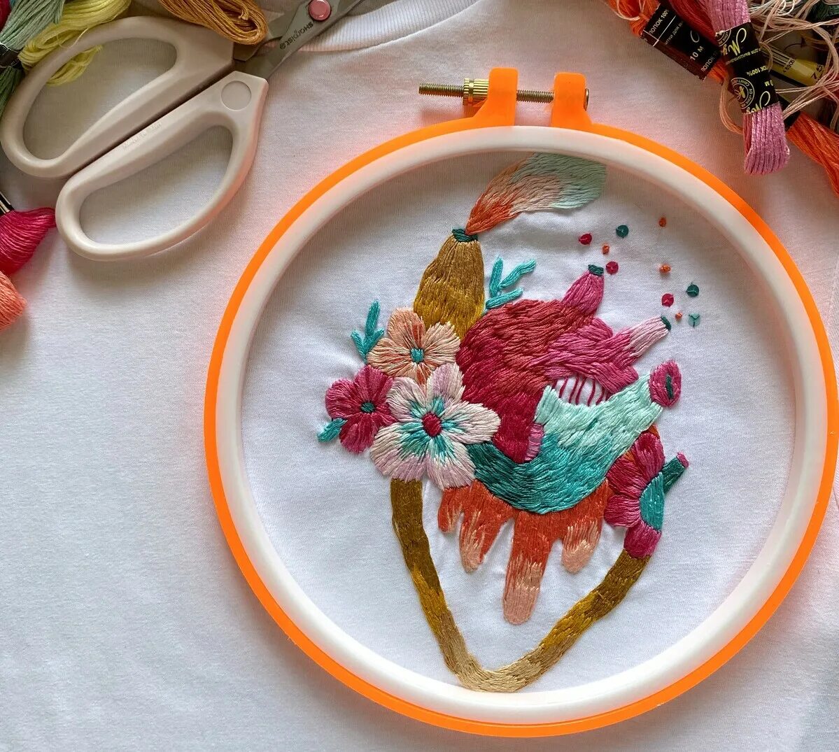 Реклама курсов по вышиванию. Курсы по вышивке кос. Курсы по вышивке. Искусство вышивки. Вышивальщик франсуа лесаж.