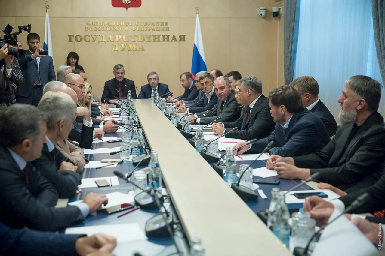 Полпредство скфо пятигорск. Гудов залим полпредство скфо. Полпред президента рф в скфо. Встреча. Кадыров рамзан ахматович 2023.