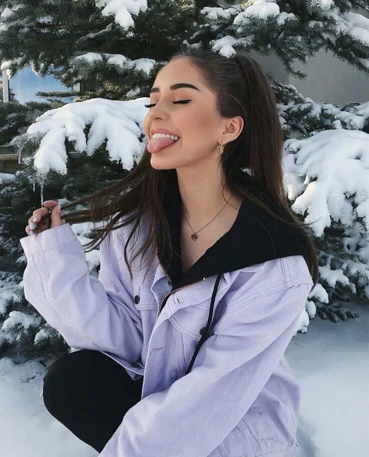 Фотосессия девушки зимой. Фотосессия девушки зимой инстаграм. Зимняя фотосессия. Инстаграм девушки зимы. Девушка зима.