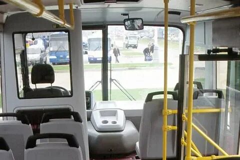 Автобус со стороны
