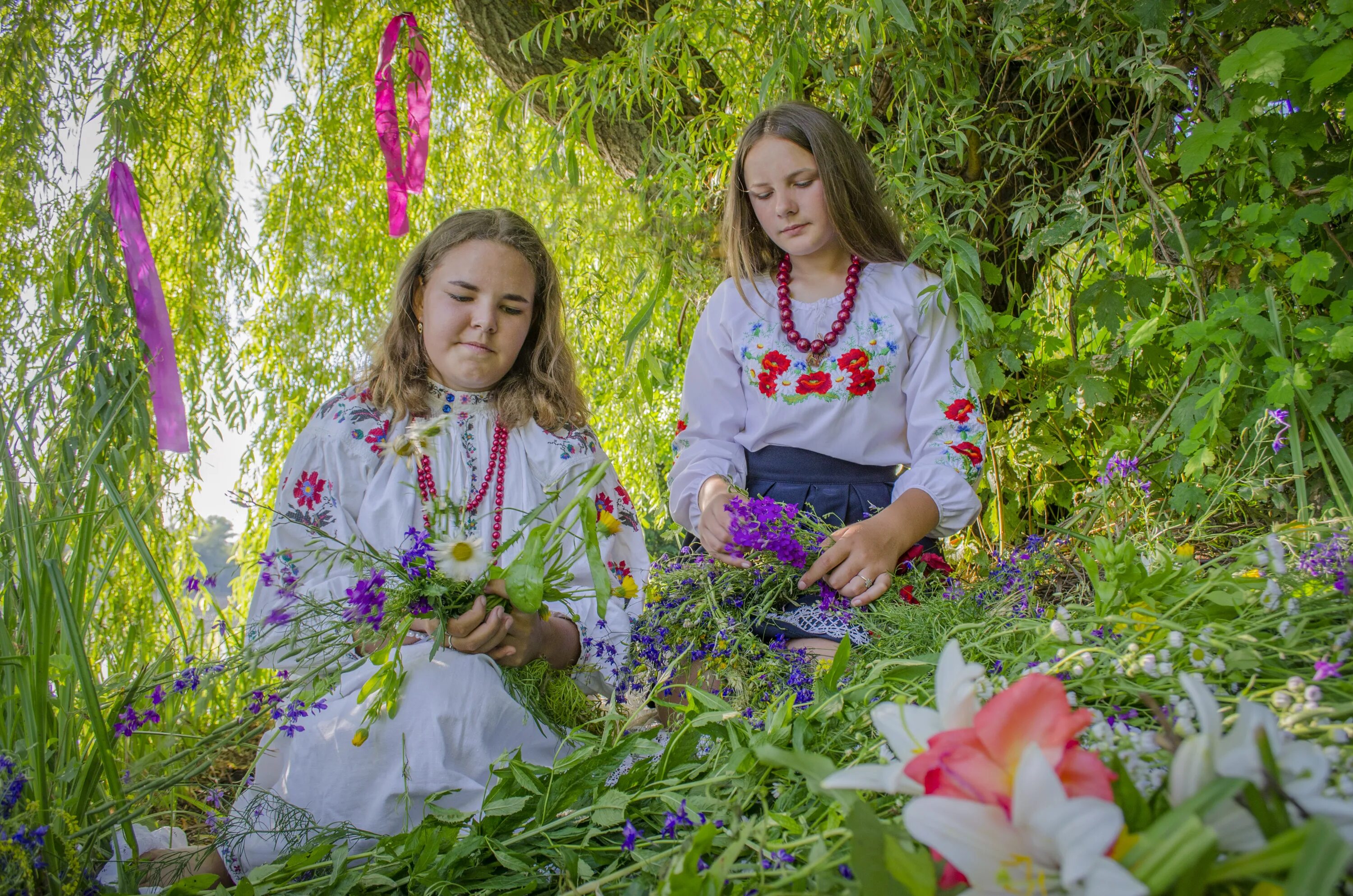 Купала отзывы. Праздник ивана купалы на руси. С праздником ивана купала. Фотосессия в стиле ивана купала. Аграфена купальница.