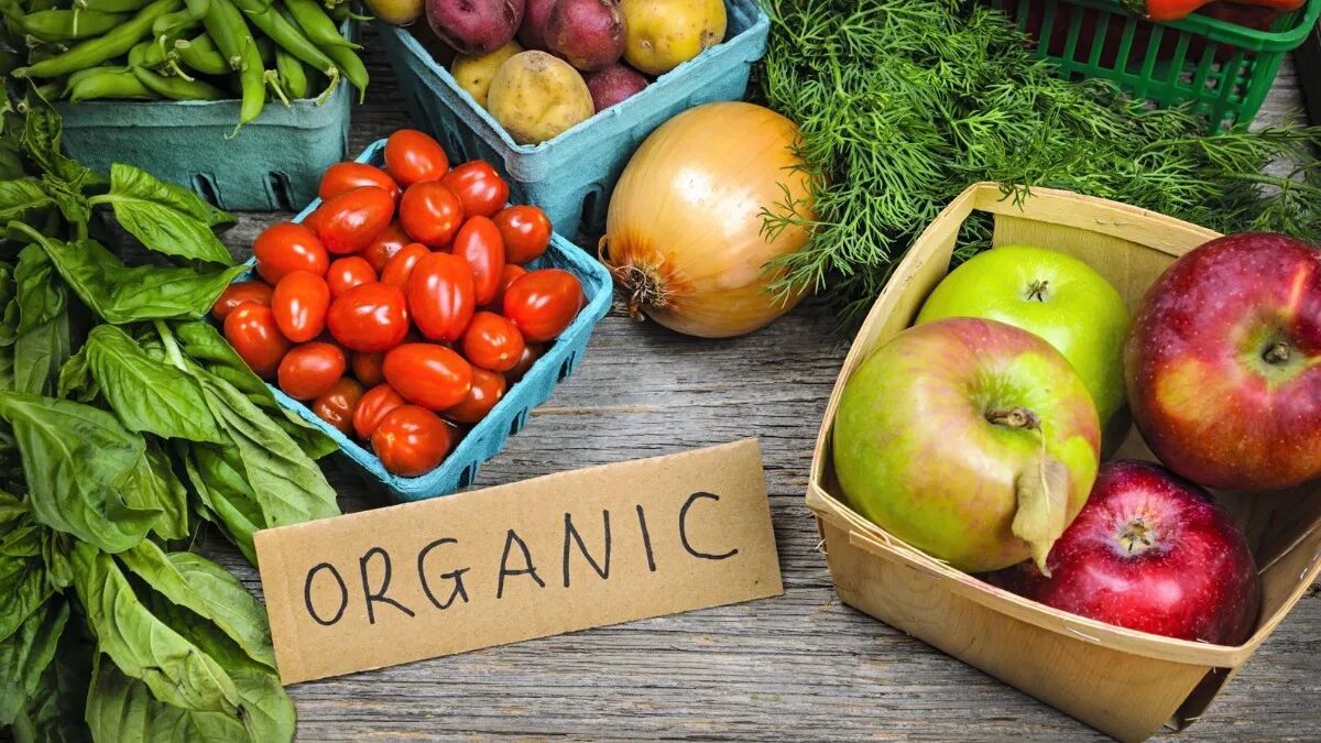 Органические продукты. Экологически чистые продукты. Продукты овощи. Экологически чистые фрукты и овощи. Овощи фрукты форум