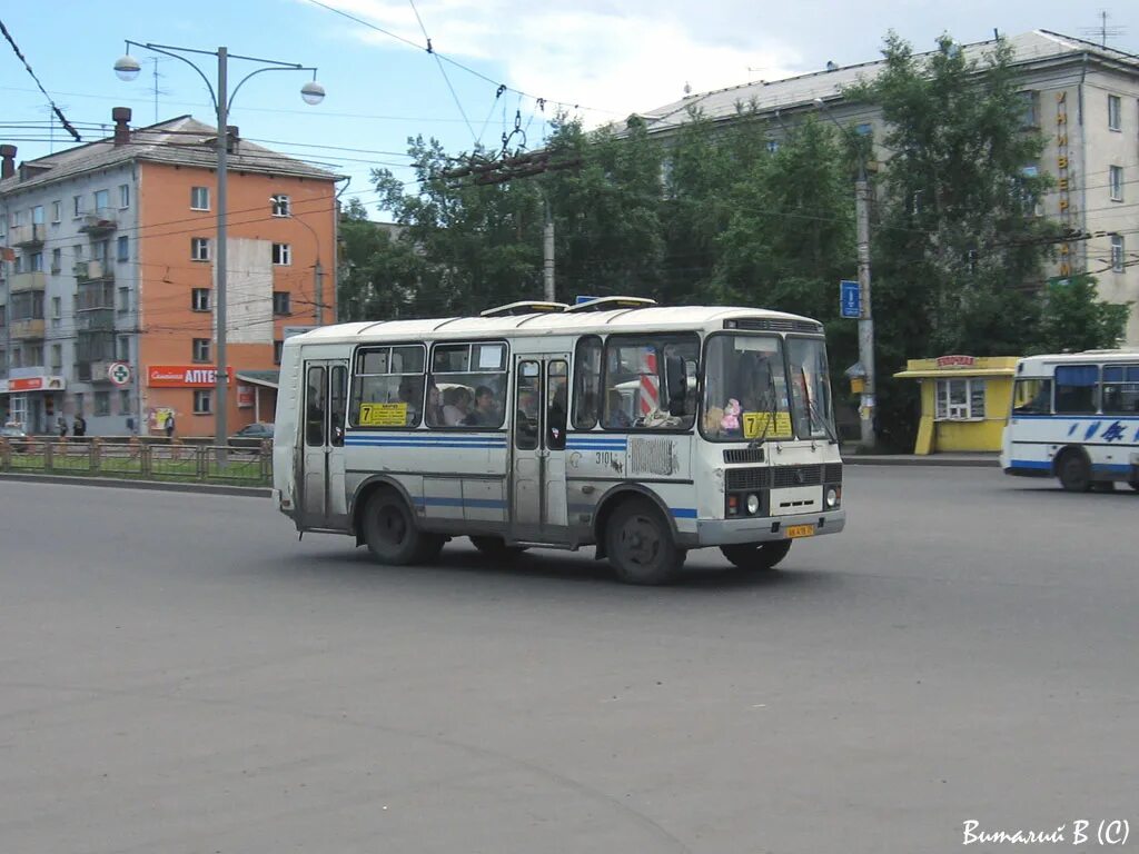 Транспорт архангельск автобус. ПАЗ 32054 7 автобус Архангельск. ПАЗ 32054 Архангельск. Автобус ПАЗ Архангельск маршрут 1. ПАЗ 32054 2008.