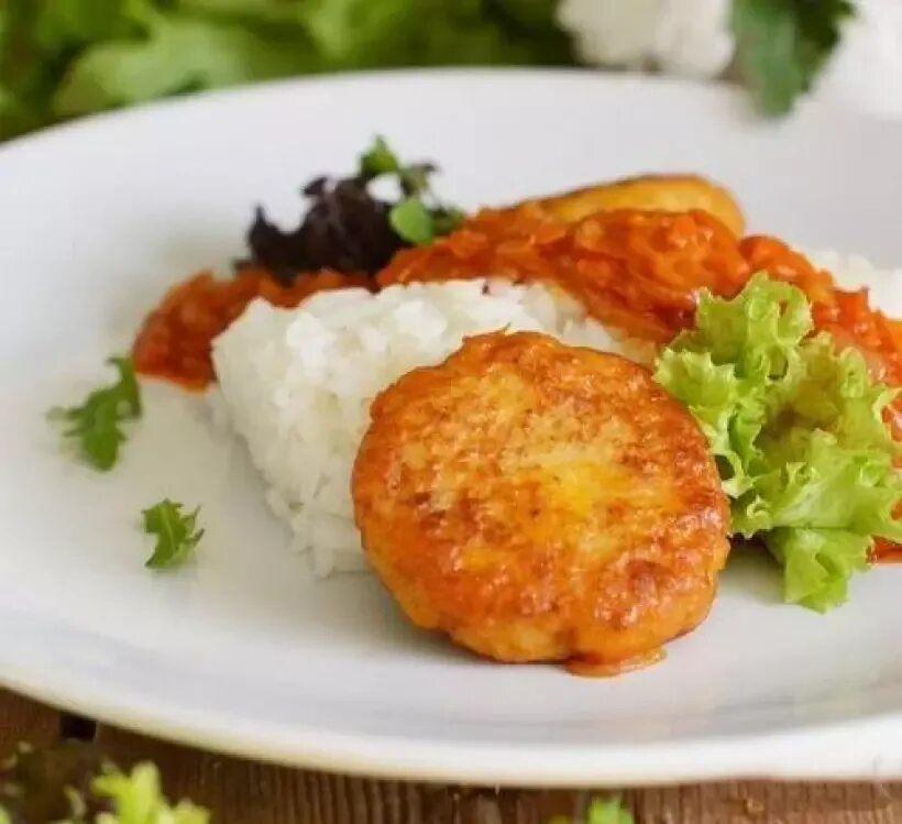 Котлеты из судака. Рыбныемкотлеты на пару. Биточки из судака. Как приготовить котлеты из судака. Гарнир к рыбным котлетам.