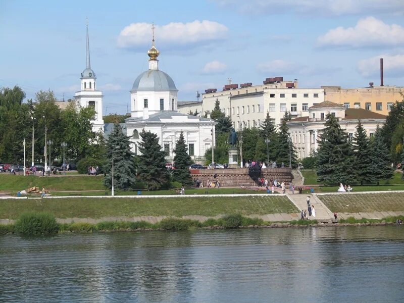 Тверь большие. Город Тверь Тверская область. Тверь Ярославль достопримечательности. Городской округ город Тверь. Архитектура Твери.