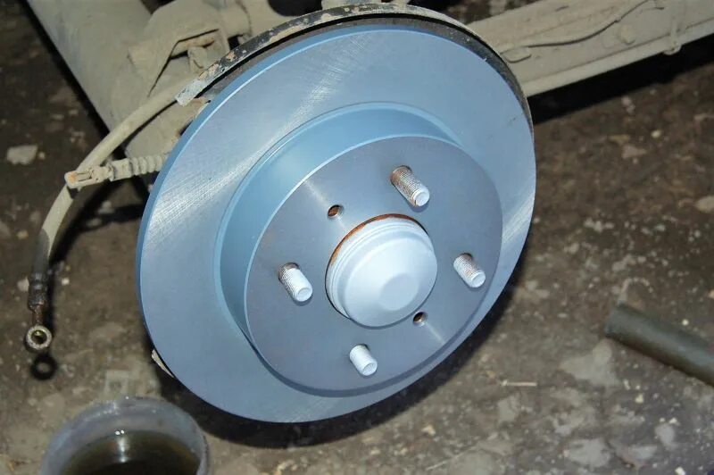 Задние дисковые тормоза ниссан альмера классик b10. Задний тормозной диск альмера. Задние дисковые тормоза almera n15. Задний тормозной диск альмера. Задние тормоза ниссан альмера н15.