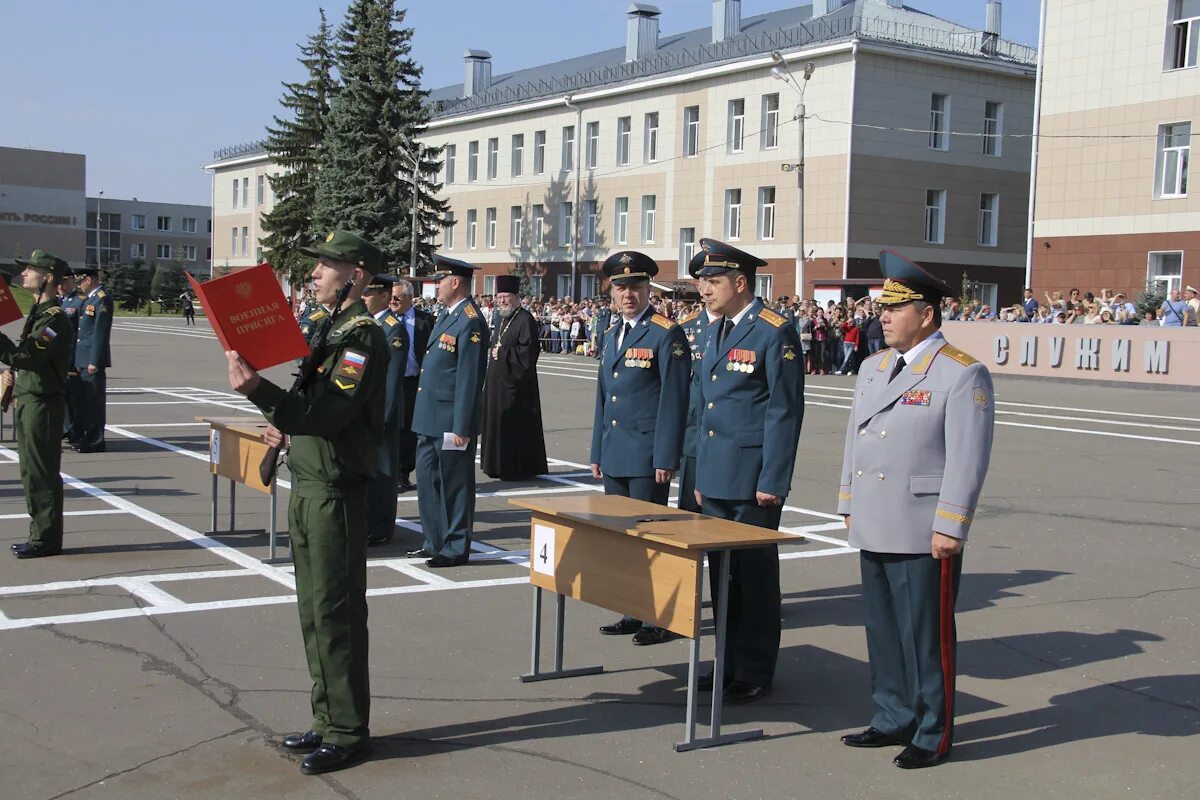 Балашиха академия ракетных войск стратегического назначения. Военная Академия имени Петра Великого. Академия РВСН Петра Великого. Петра Великого Балашиха. Институт РВСН В Балашихе.