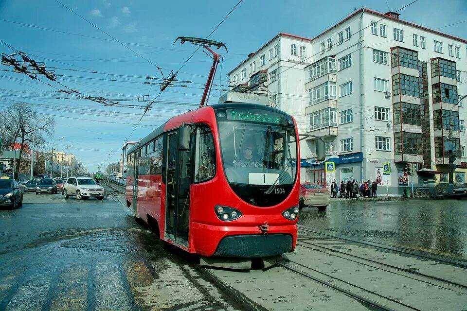 10 трамвай ижевск сегодня. Трамвай Ижевск 1. МУП ИЖГЭТ Ижевск. Трамвай 2003 Ижевск. Ижевские трамваи городок Металлургов.