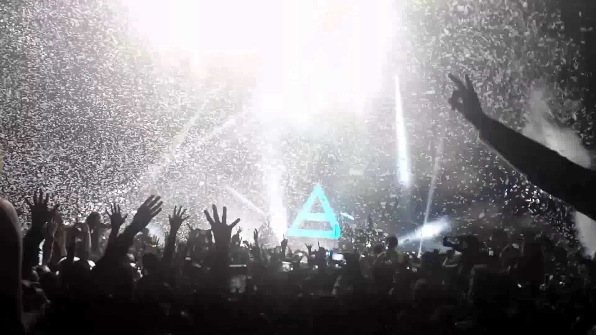 Closer to c. Группа 30 seconds to Mars. 30 Seconds to Mars концерт. 30 Seconds to Mars Live. 30 Seconds to Mars 2014 Олимпийский.