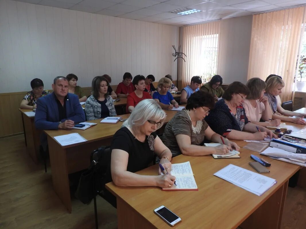 Чкаловское отдел образования. Отдел образования Левокумского муниципального округа. Левокумский район Ставропольский край. Село Левокумское администрация. Администрация Ставропольского района.